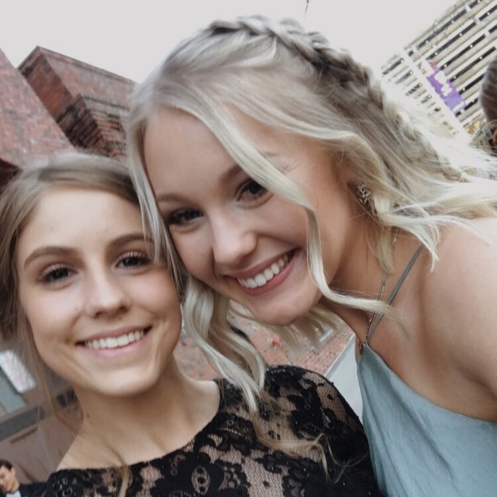 Meet your Posher, Kennedi